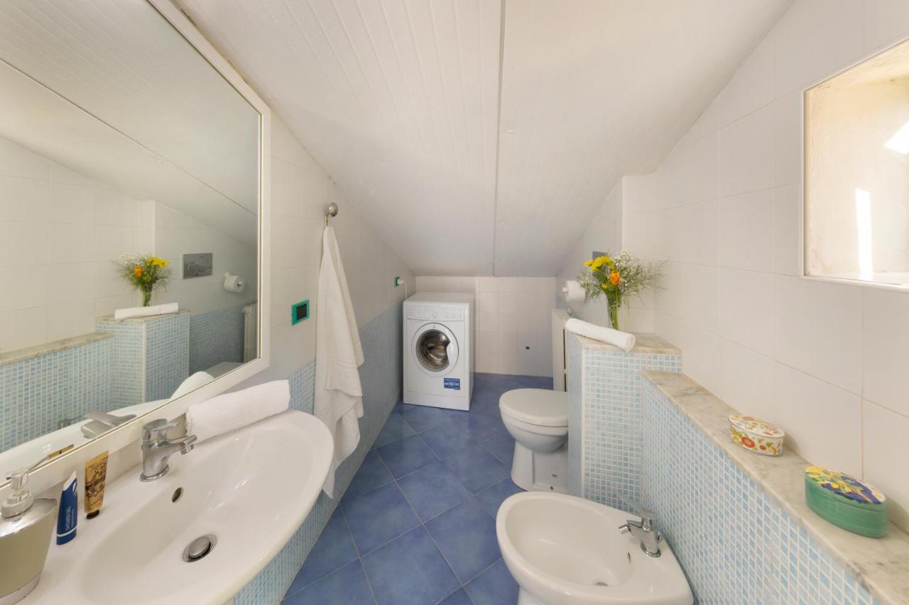 Апартаменты Relais Del Mare Con Terrazza Fronte Mare Free Parking Масса-Лубренсе Экстерьер фото