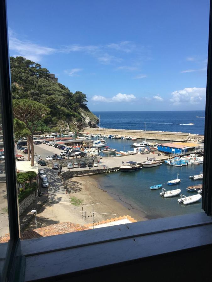 Апартаменты Relais Del Mare Con Terrazza Fronte Mare Free Parking Масса-Лубренсе Экстерьер фото